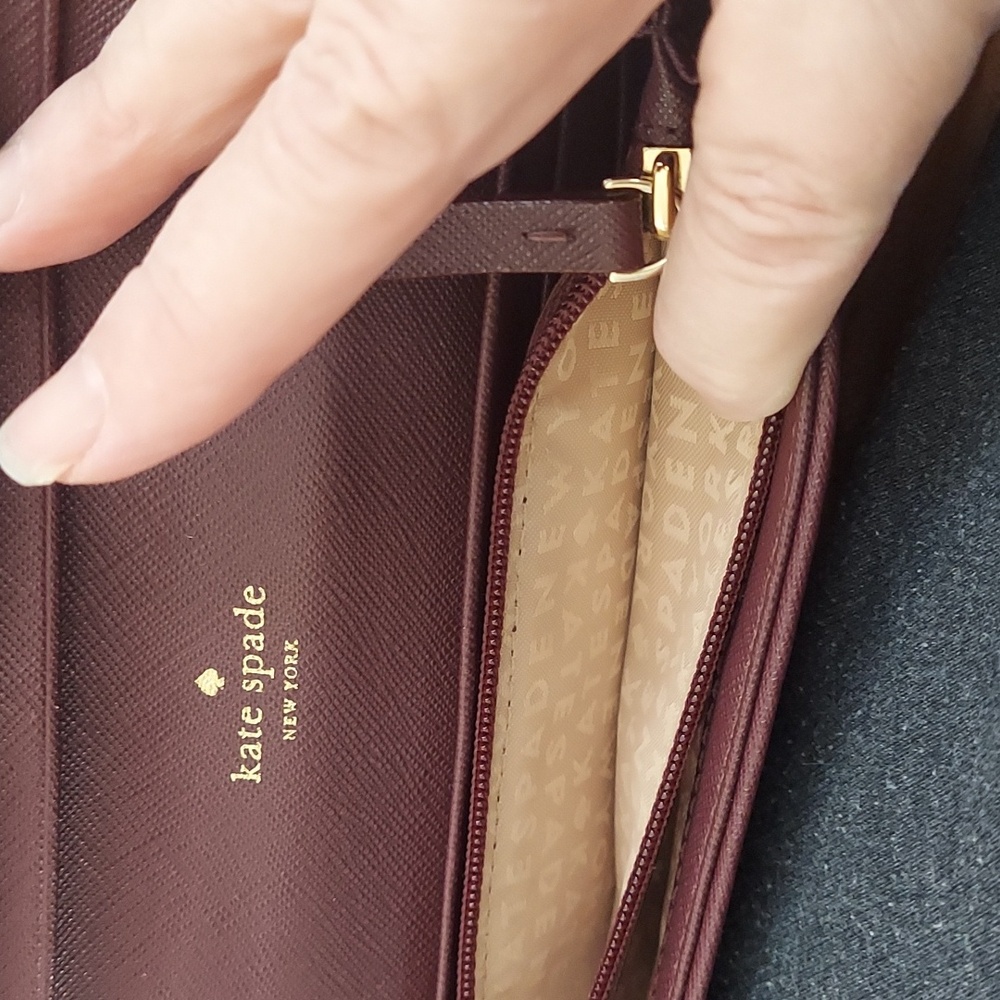 Kate Spade Nwot Saffiano Leather Bifold Wallet with Bow Detail - Picture 7 of 7